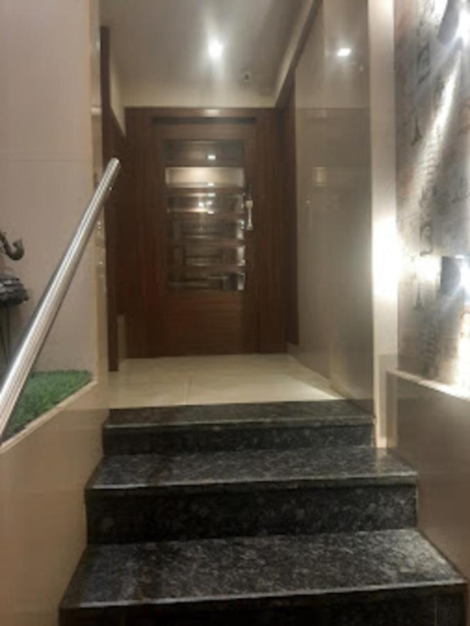 Panvel Palace Hotel Mumbai Exterior foto